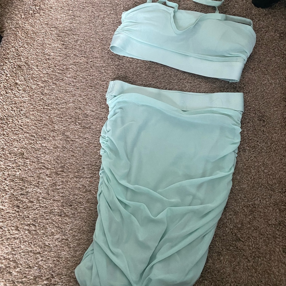 Two piece skirt set small